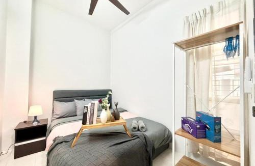 Setia Alam House | Landed house 16pax setia alam Mall SCCC 4Room WiFi