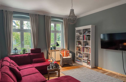 Hintersee Apartment | Landhaus hinter'm See vacation apartment Landliebe luxurious winter garden tiled stoves