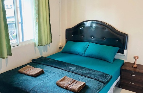 Arun Amarin Hostel | Lemon Tree Khaosan Hostel