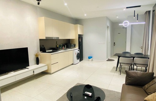 Kuala Lumpur City Centre Apartment | Level 2 Quill city Mall and monorail station near KLCC
