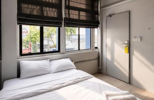 Maha Phruttharam Hostel | Loftel Station Hostel