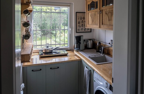 Barbis House | Log cabin for families & friends - with garden, fireplace & terrace