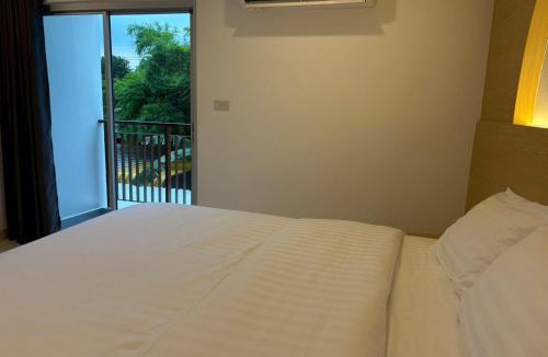 Nonthaburi Hotel | Luna Residence