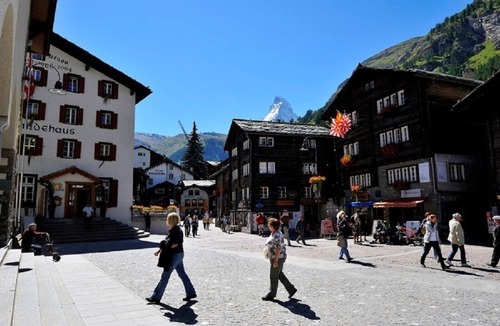 Zermatt Apartment | Luxurious Living with the views to the Matterhorn
