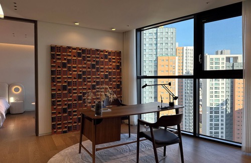 Yeoksam Apartment | Luxury 3BR/3BA Penthouse in Gangnam, Seoul
