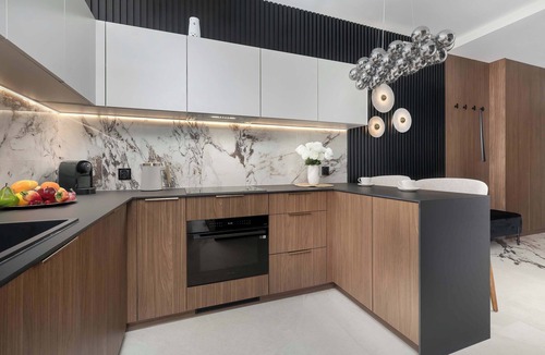 Katowice Apartment | Luxury Apartment with Air Conditioning | 25th Floor