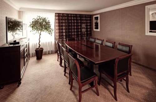 Sosnowiec Hotel | M Hotel Sosnowiec