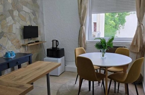 Torokor Apartment | Mariposa Apartments