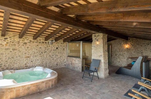 Bescano House | Mas Grau Casa con Encanto en Girona
