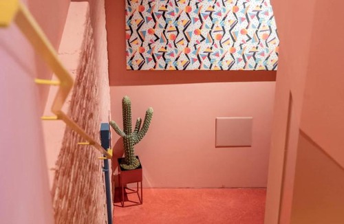 Weissensee Apartment | Memphis Design Loft Duplex -40sqm- near Antonplatz