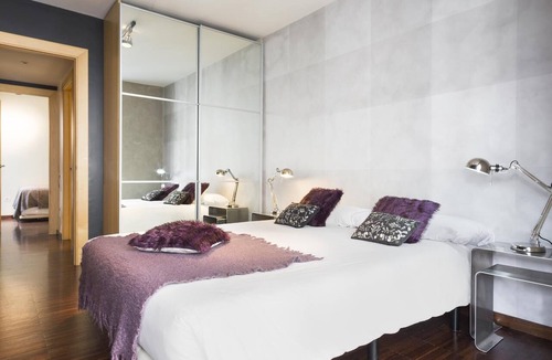 Sant Gervasi Apartment | Mobile World Congress 2 rooms with Terrace and optional parking - Free WiFi