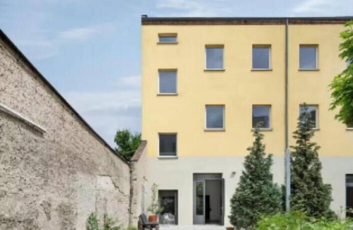 Weissensee Apartment | Modern 170 m² Loft with Sunny Terrace & Free Parking Near Alexanderplatz