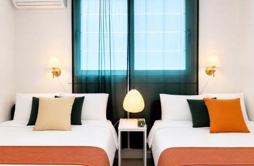 Jung-gu Apartment | Moonlight Rooftop In Daegu Cathedral View & Cozy Room For 8 Guests