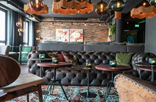 Kreuzberg Hotel | Motel One Berlin-Mitte