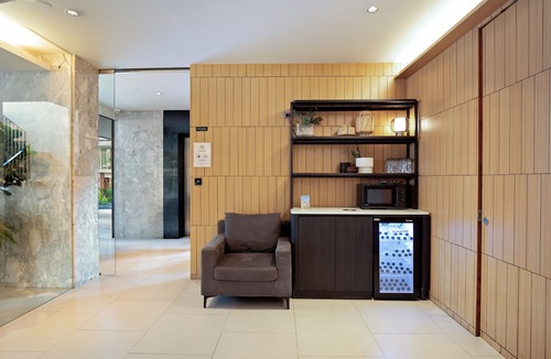 Khlong San Hotel | Naga Residence