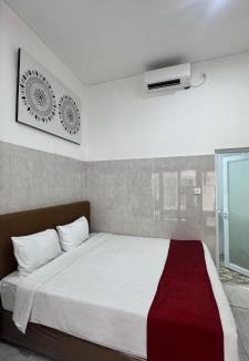 Central Seminyak House | narayuka house kamar 3