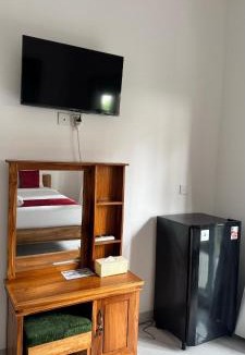 Central Seminyak House | narayuka house kamar 3