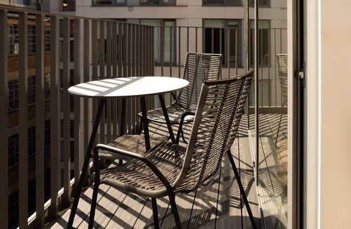 Cathedrals Apartment | Native Verso