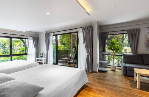 Huai Khwang Hotel | Nest by Sangob