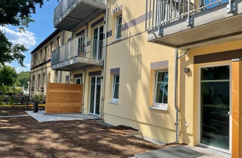 Hoppegarten Apartment | Neu Eingerichtetes Studio in Unmittelbarer Nähe zur Stadt Berlin