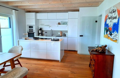 Krummin Apartment | No.2 - Holiday homes Ankerplatz 1 & 2 Usedom- sauna, fireplace & garden