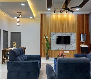 Kampung Ru Lima House | Nurul Ain Homestay, Nearby Kelulut Beach, Marang