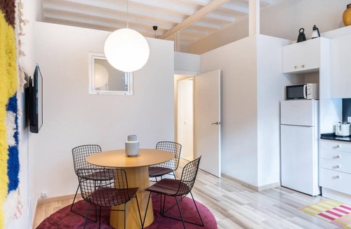 la Vila de Gracia Apartment | Oasis with a sunny terrace in the heart of Gracia