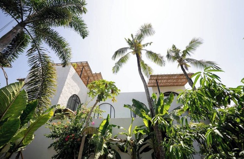 Munggu Villa | Ocean view 4 BR villa - 2 min walk to the beach