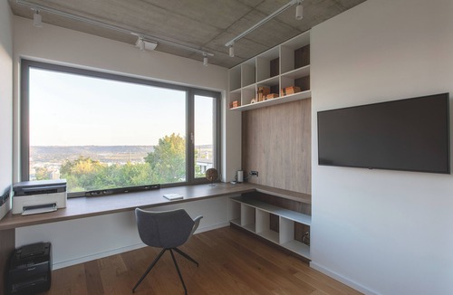 Budaors Villa | Panoramic Hilltop Villa with Hot Tub, 15 Min to Budapest Center