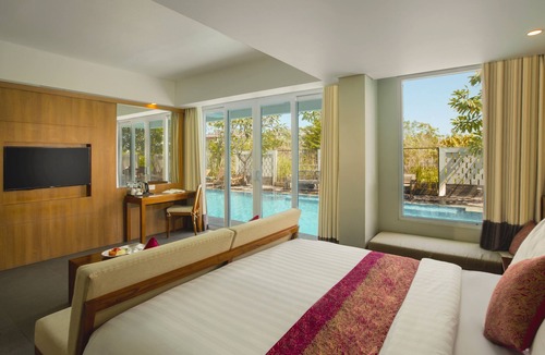 Batubelig Hotel | Paragon Hotel Seminyak