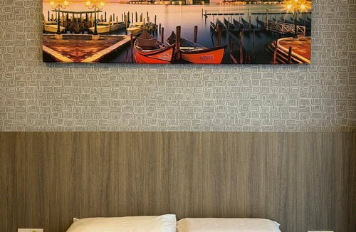 Kampung Bahasa Kapor Hotel | PD D'Wharf Hotel Cozy Family Suite with Seaview - up to 6 pax