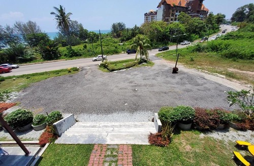 Si Rusa House | PD GUESTHOUSE