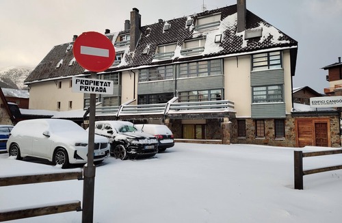 La Molina Apartment | Perfect space right at the slopes in La Molina