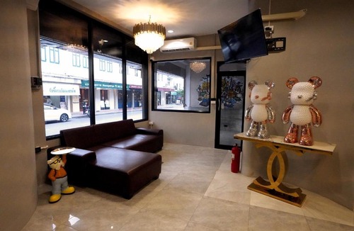 Phra Nakhon Hostel | Phraya Hostel