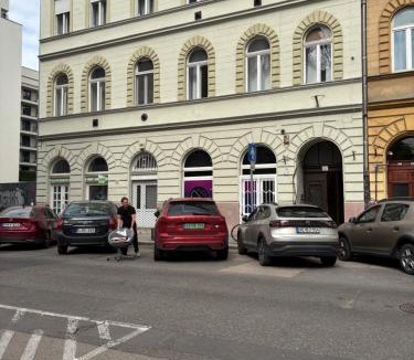 Belso-Ferencvaros Apartment | Positive Vibes-home close to the Danube