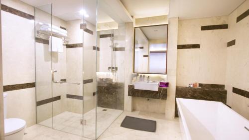 Mahendradatta Hotel | Quest San Denpasar by ASTON