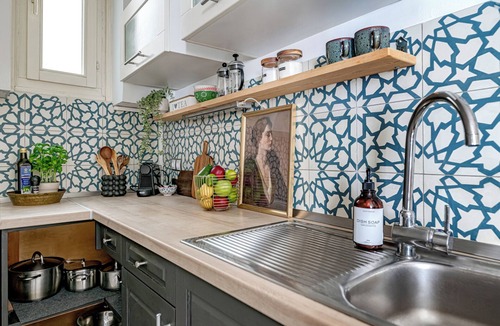 Inner City Budapest Apartment | Quiet Central Budapest Apartment for 2–5 Guests A/C & Elevator