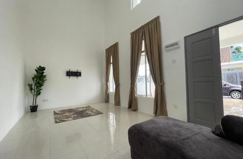 Kuantan House | Rafflesia Homestay, Sungai Soi, Kuantan, Pahang