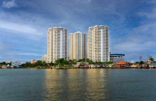 Nonthaburi Hotel | Riverine Place Hotel and Residence