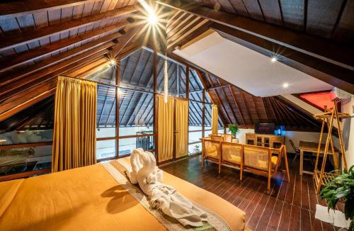 Berawa House | Room at Canggu Shortcut Villa, Bath, Near FINNS and ATLAS