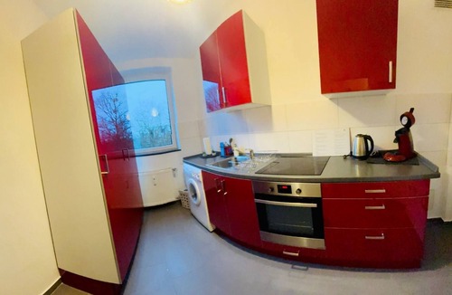 Wolfsburg Apartment | Room "grey" in shared flat - central and quiet - VW, Autostadt, VfL parking lot and WLAN