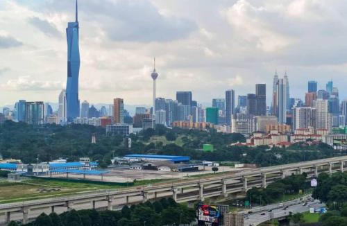 Salak South Apartment | Rosaz Homestay, KLCC View 3R at Razak City Residence