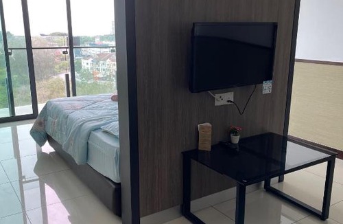 Kampung Bahasa Kapor Apartment | S301A,D'Wharf Private Residence