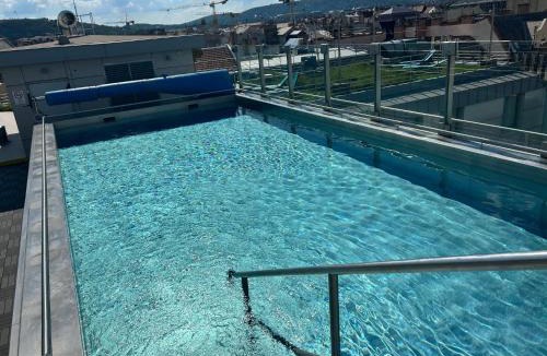 Erzsebetvaros Apartment | Sarah's Home with POOL, WELLNESS