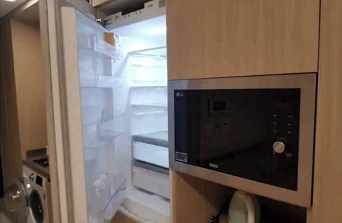 Yeongtong-gu Apartment | Serene 1-bedroom apartment with AC in vibrant Suwon-si