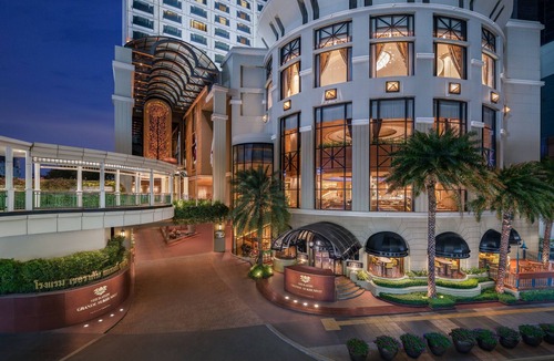 Bangkok Central Business District Hotel | Sheraton Grande Sukhumvit, a Luxury Collection Hotel, Bangkok