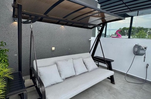 Taman Johor Jaya Villa | Sky Pool Event Garden Koey