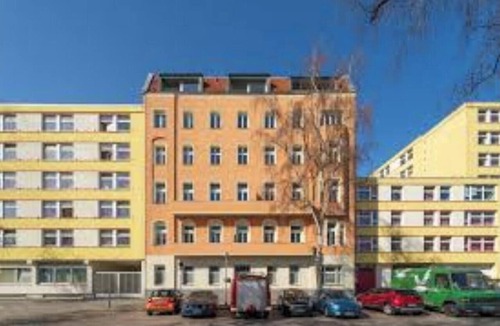 Moabit Apartment | Spacious 4-Bedroom Apartment in Central Berlin