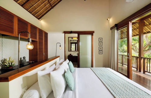 Mumbul Villa | Spacious and Serene 6BR Villa Perfect for Events