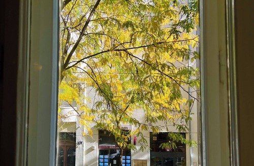 Belvaros - Lipotvaros Apartment | Spacious apartment in a superb central location.